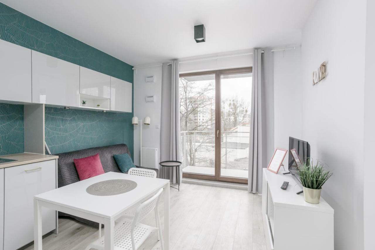 Chill Apartments Wola Warsaw Ngoại thất bức ảnh